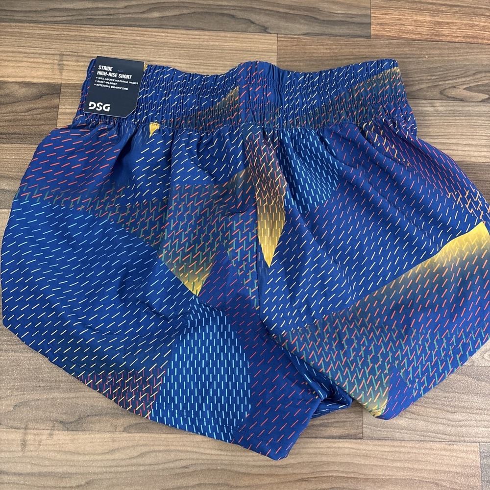 DSG Stride High Rise Shorts Womens XS Blue Geometric Print 3 Inch Inseam NEW - Picture 2 of 5